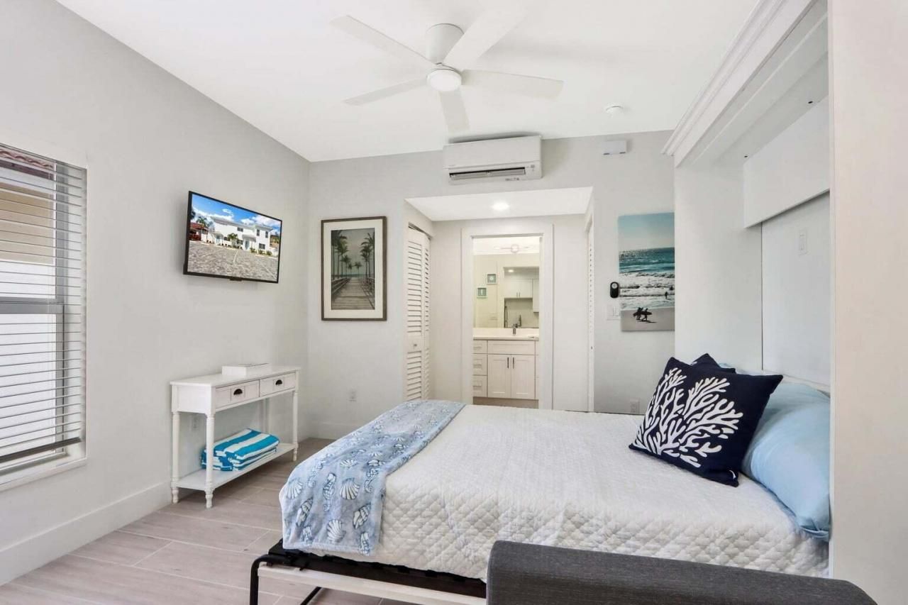 115 Cascade Lane, Palm Beach Shores, FL 33404 Photo