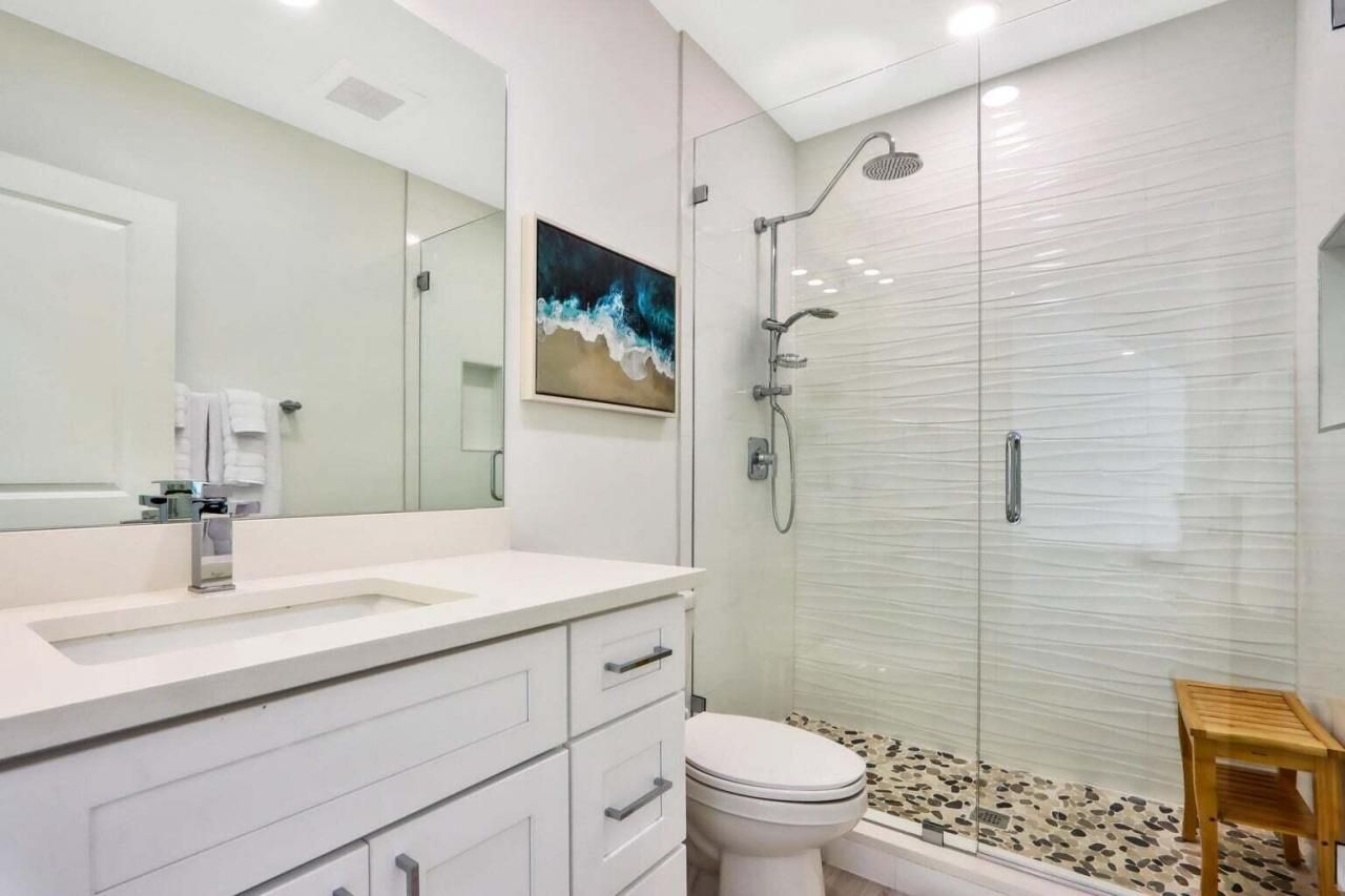 115 Cascade Lane, Palm Beach Shores, FL 33404 Photo