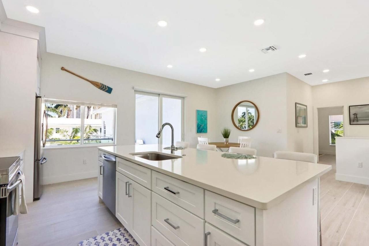 115 Cascade Lane, Palm Beach Shores, FL 33404 Photo