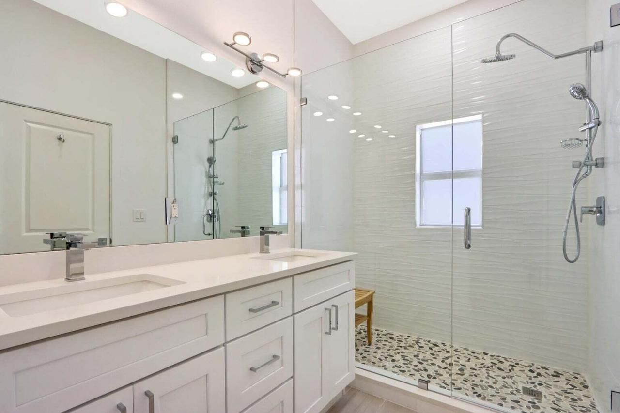 115 Cascade Lane, Palm Beach Shores, FL 33404 Photo