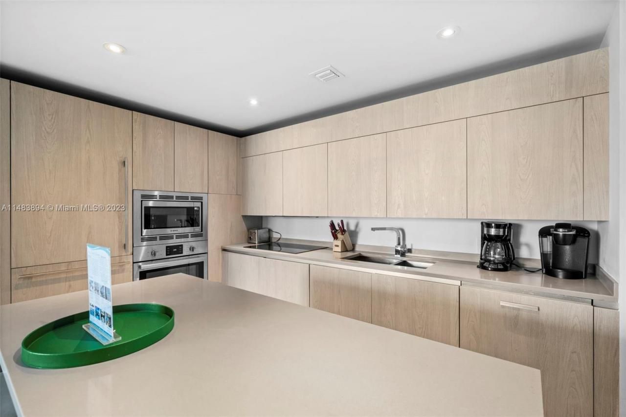 4111 S Ocean Dr, Unit 1406, Hollywood, FL 33019 Photo