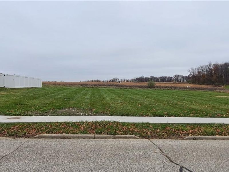 V/L Bishop Oval, Barberton, OH 44203 Photo 1