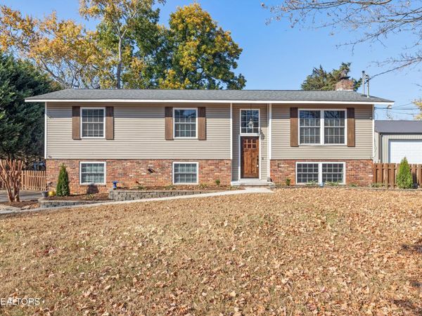 7737 Nubbin Ridge Drive, Knoxville, TN 37919