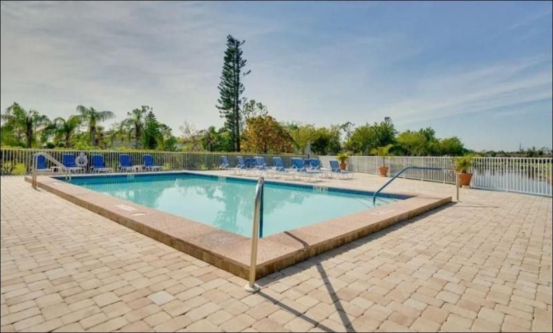 14931 Park Lake Drive, Unit PH04, Fort Myers, FL 33919 Photo