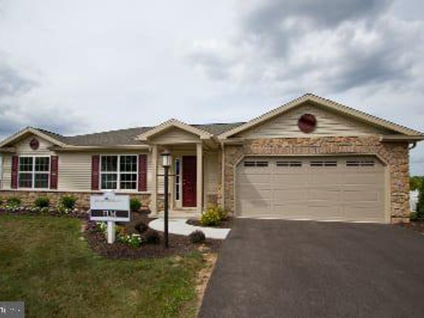 01 Lavender Lane, Lebanon, PA 17042 Main Photo