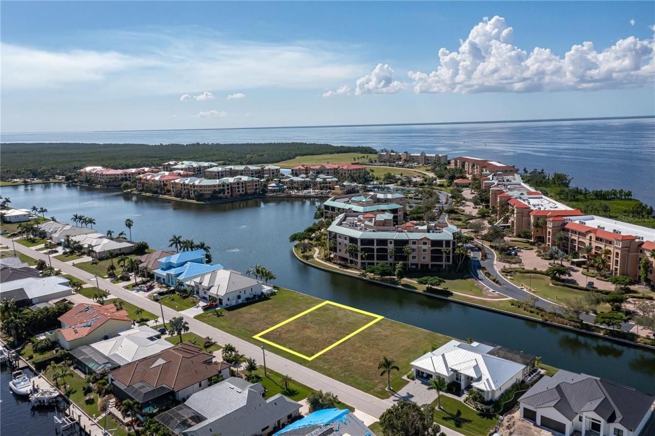 83 Colony Point Drive, Punta Gorda, FL 33950 Photo