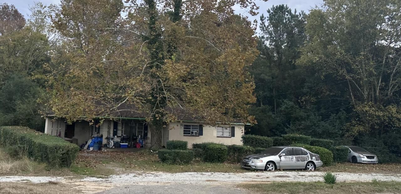 220 N Highway 52 Photo 4