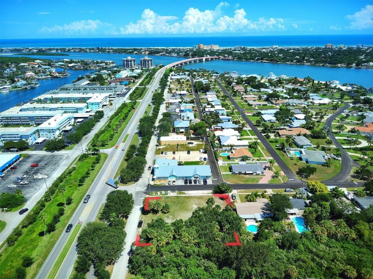 102 Desoto Drive, New Smyrna Beach, FL 32169 Photo