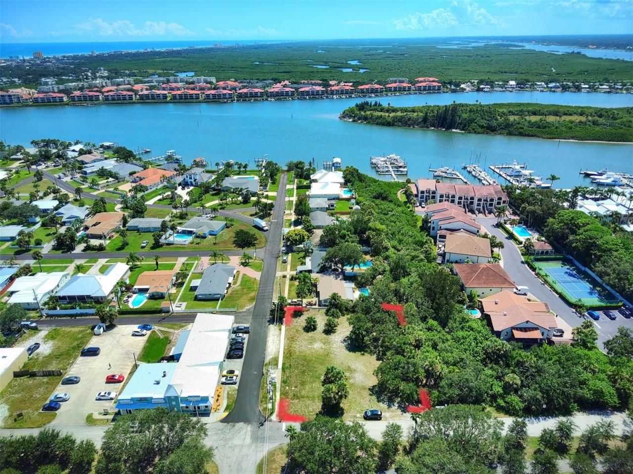 102 Desoto Drive, New Smyrna Beach, FL 32169 Photo