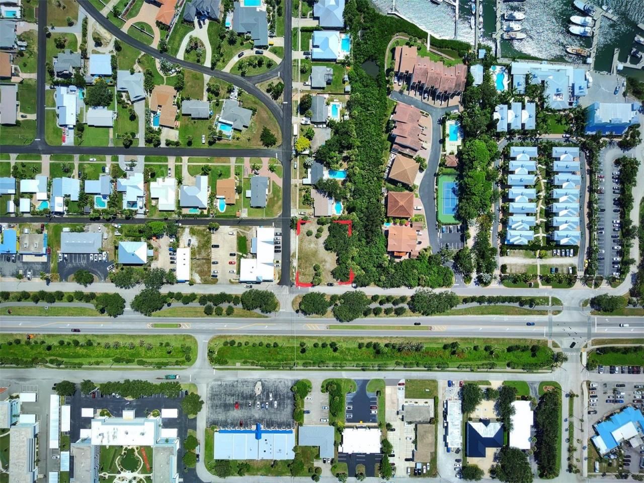 102 Desoto Drive, New Smyrna Beach, FL 32169 Photo