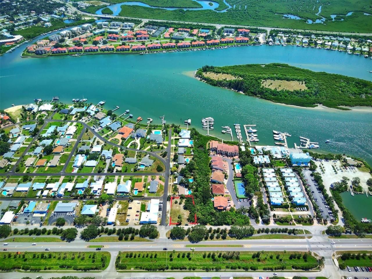 102 Desoto Drive, New Smyrna Beach, FL 32169 Photo