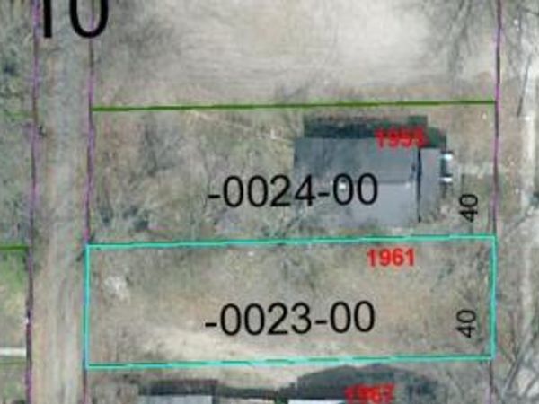 1961 S Getty Street, Muskegon, MI 49442