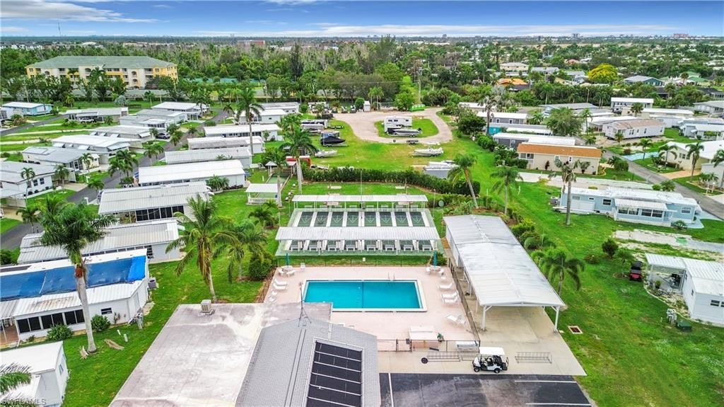 211 Derwent Blvd, Fort Myers, FL 33908 Photo