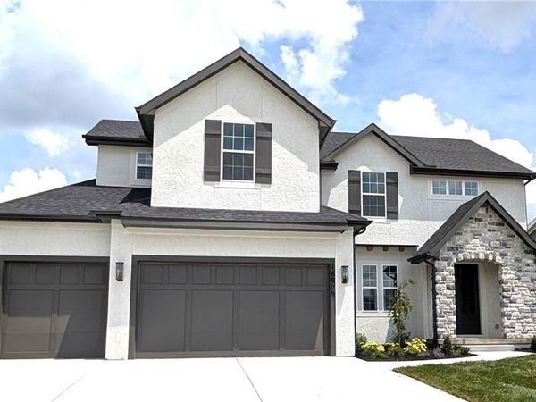 16909 Futura Street, Overland Park, KS 66085