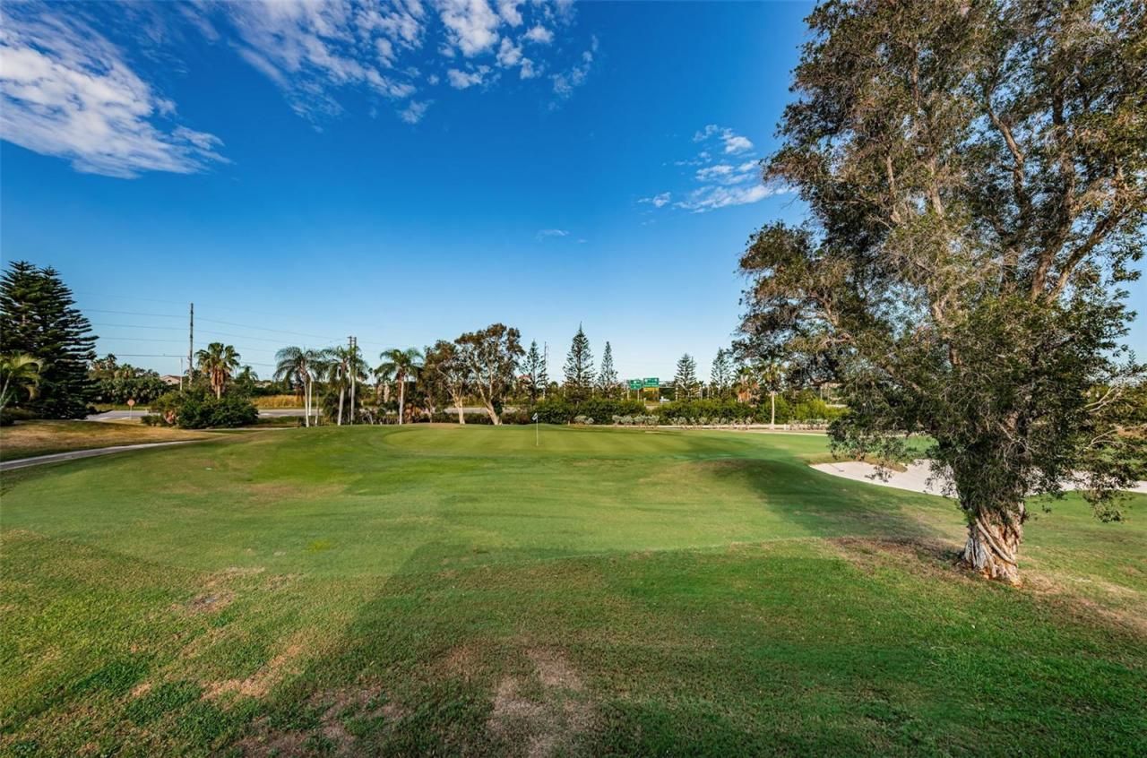 6121 Palma Del Mar Boulevard S, Unit 228, Saint Petersburg, FL 33715 Photo