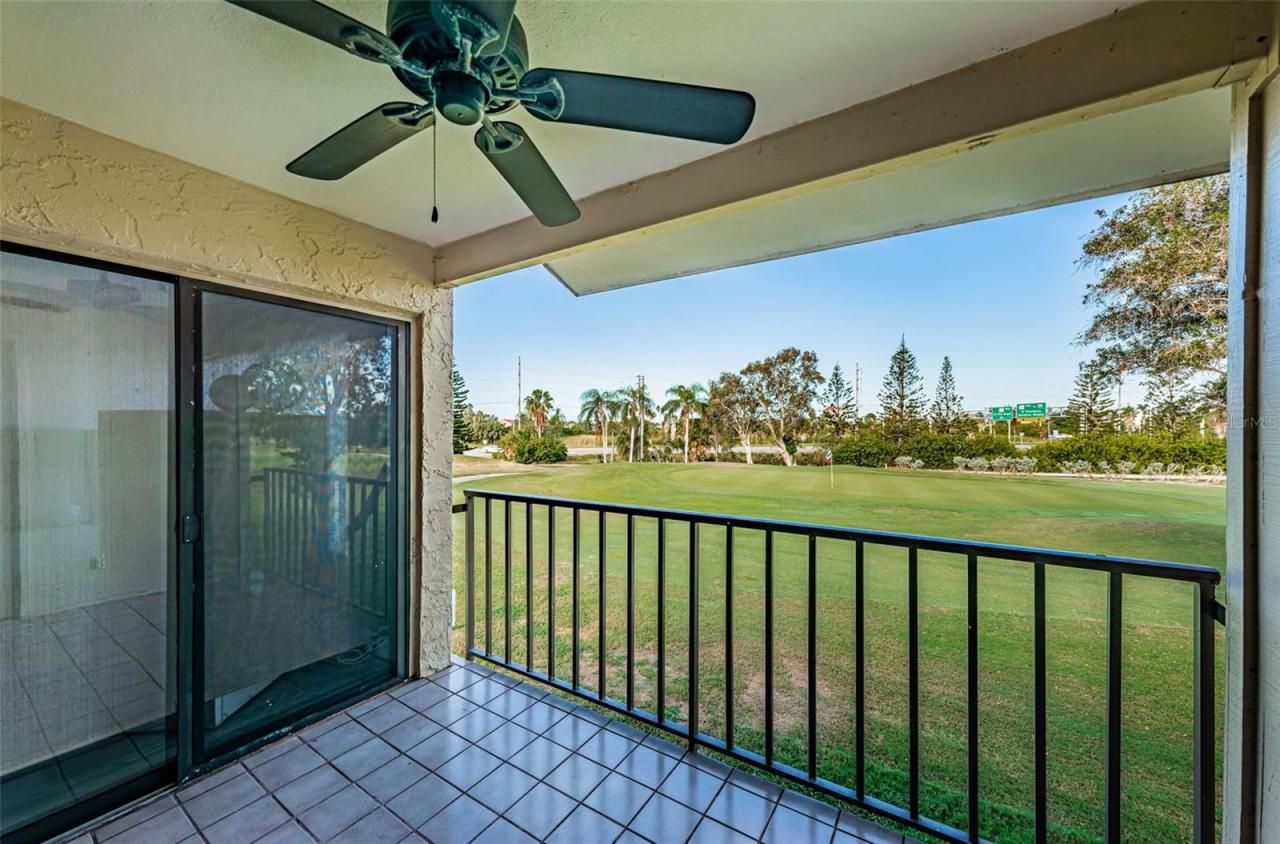 6121 Palma Del Mar Boulevard S, Unit 228, Saint Petersburg, FL 33715 Photo