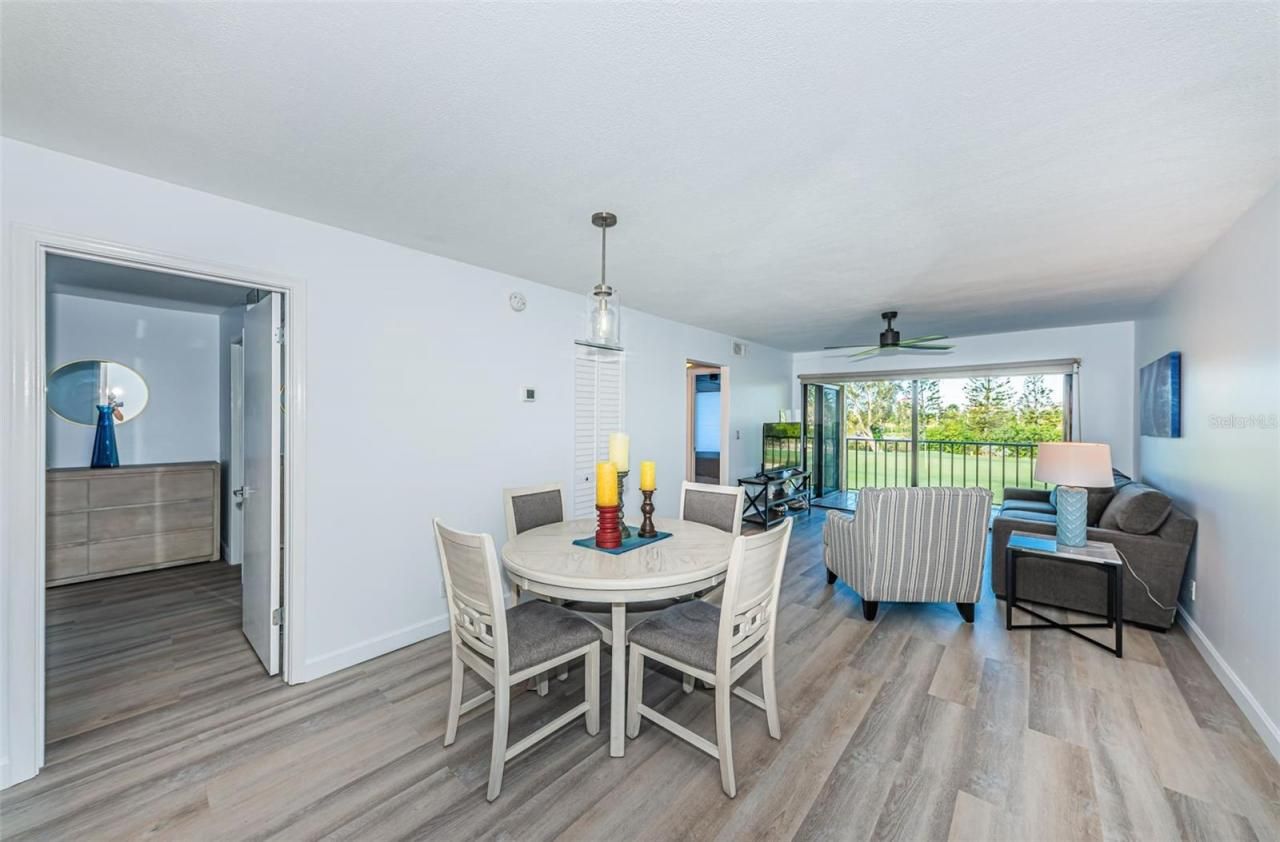 6121 Palma Del Mar Boulevard S, Unit 228, Saint Petersburg, FL 33715 Photo