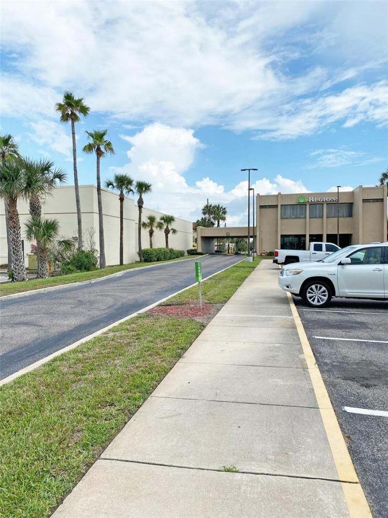 1300 S Atlantic Avenue, New Smyrna Beach, FL 32169 Photo