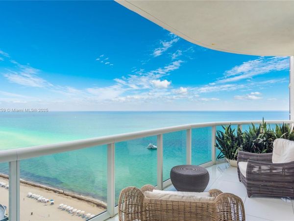 15811 Collins Ave, Unit 1702, Sunny Isles Beach, FL 33160