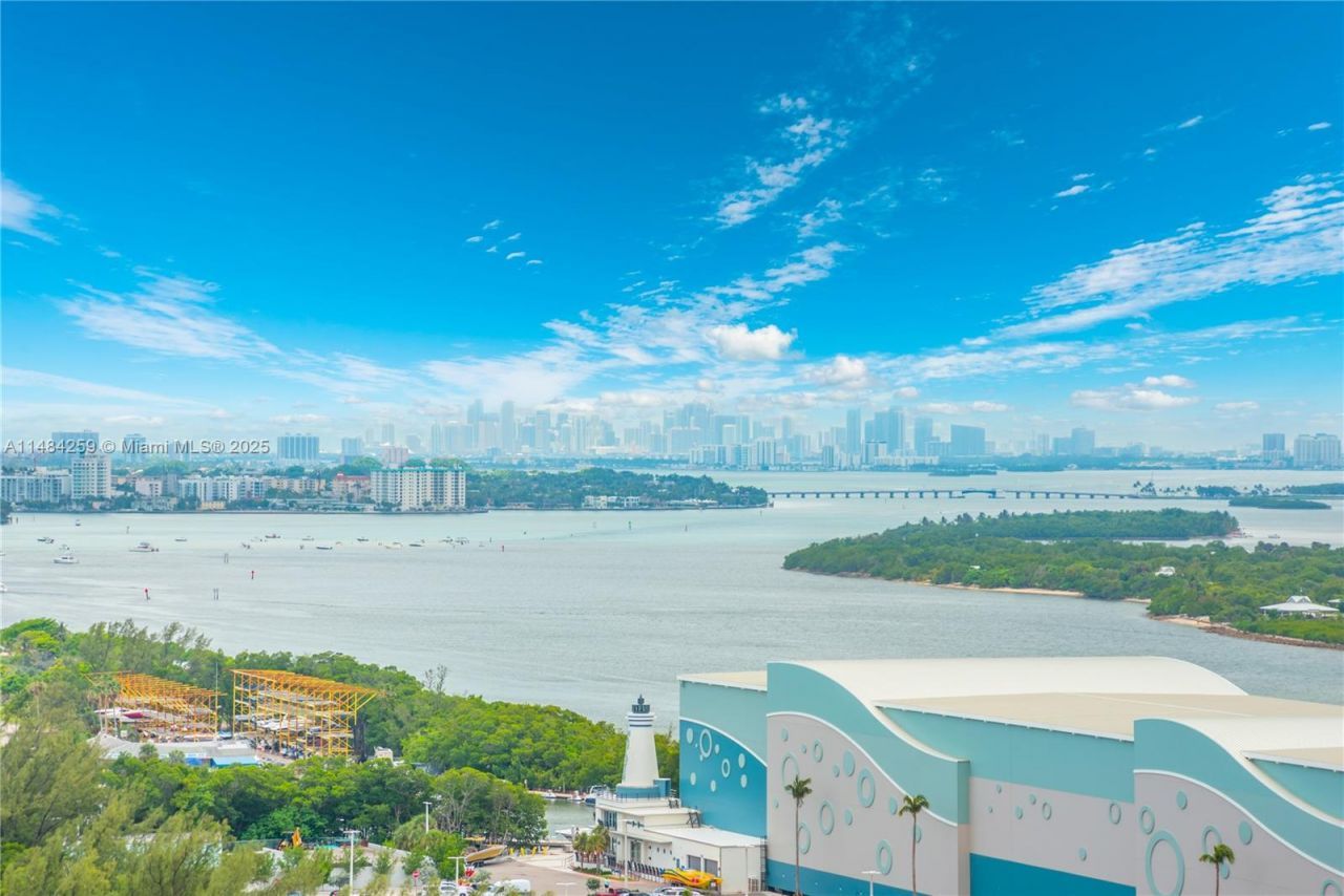 15811 Collins Ave, Unit 1702, Sunny Isles Beach, FL 33160 Photo