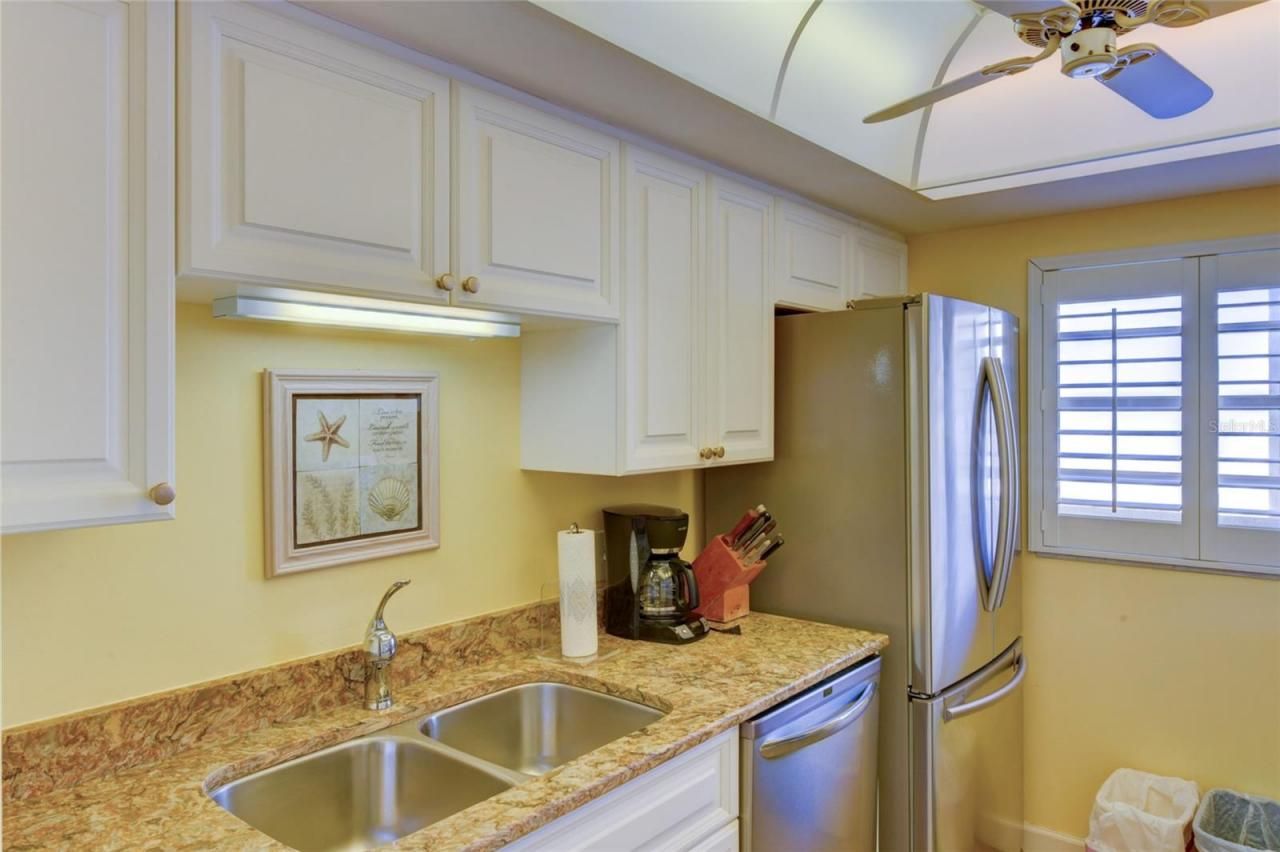 3240 Gulf Of Mexico Drive, Unit 603, Longboat Key, FL 34228 Photo