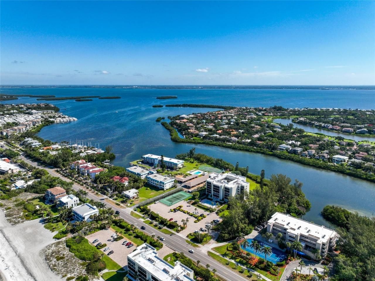 3240 Gulf Of Mexico Drive, Unit 603, Longboat Key, FL 34228 Photo
