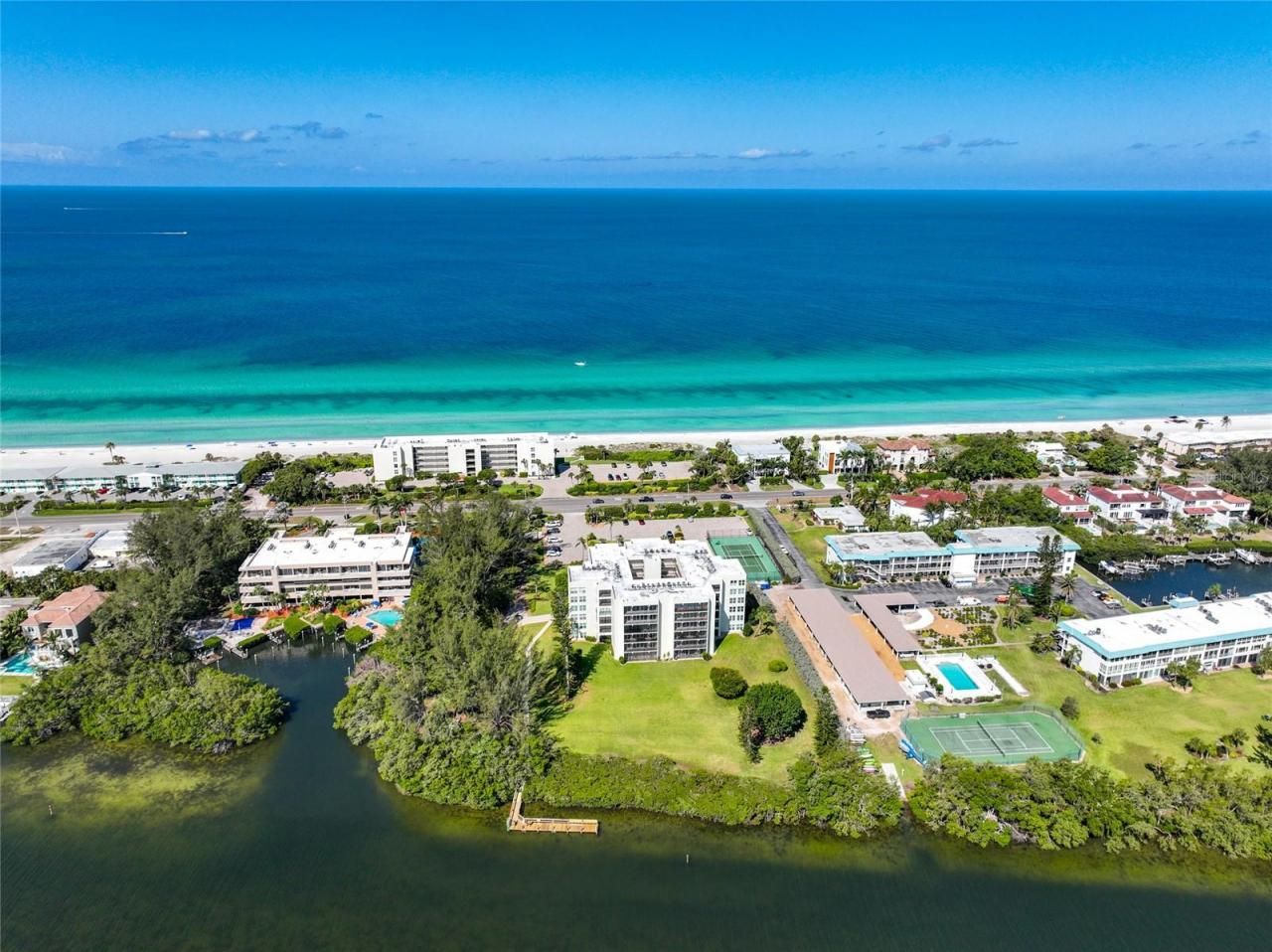 3240 Gulf Of Mexico Drive, Unit 603, Longboat Key, FL 34228 Photo