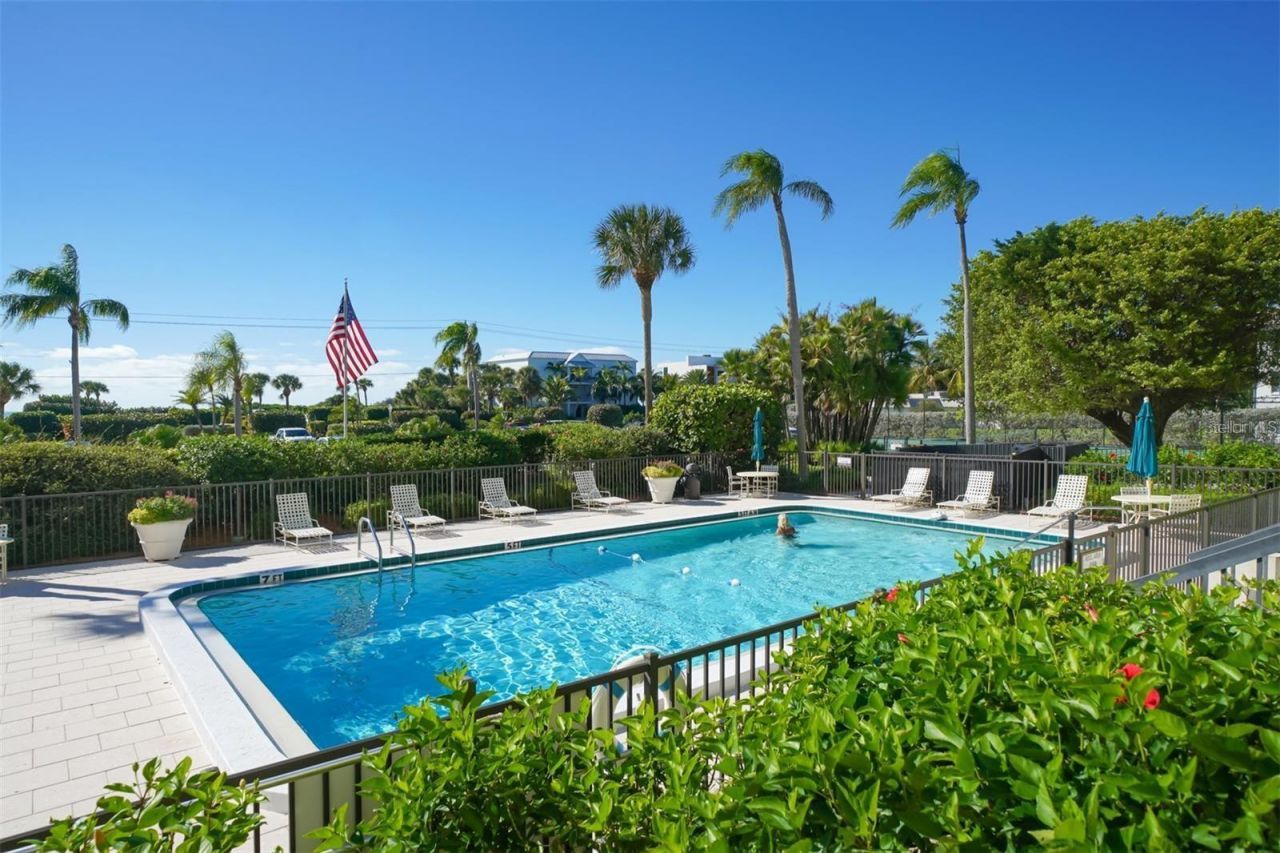 3240 Gulf Of Mexico Drive, Unit 603, Longboat Key, FL 34228 Photo