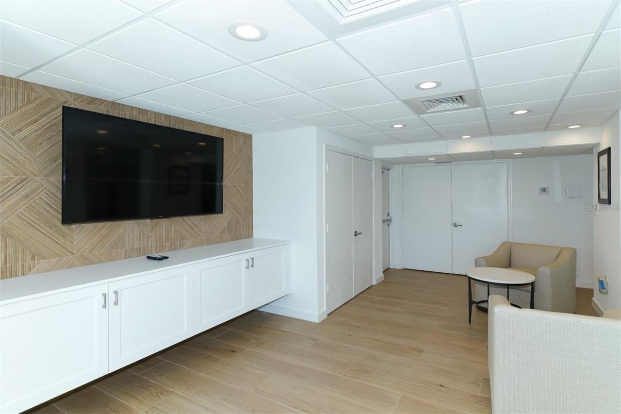 3240 Gulf Of Mexico Drive, Unit 603, Longboat Key, FL 34228 Photo