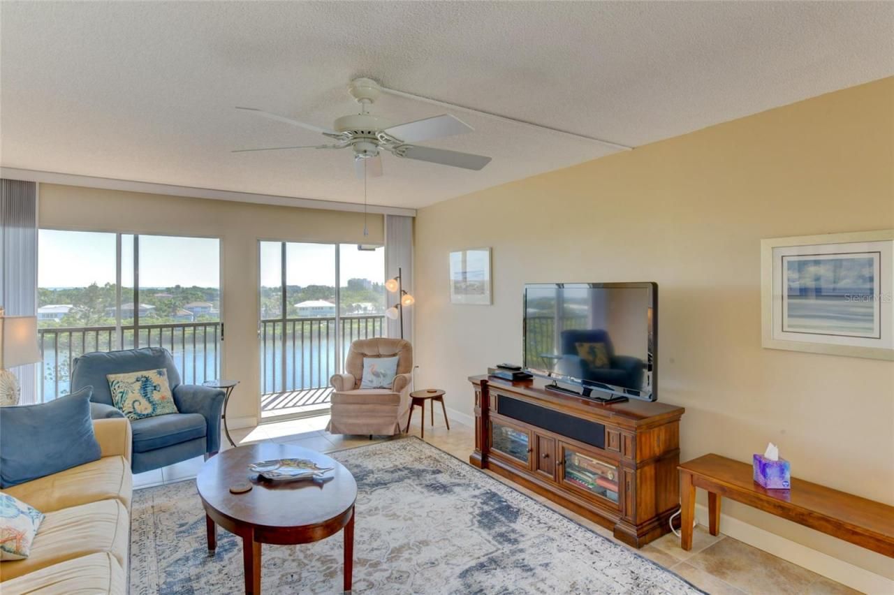 3240 Gulf Of Mexico Drive, Unit 603, Longboat Key, FL 34228 Photo