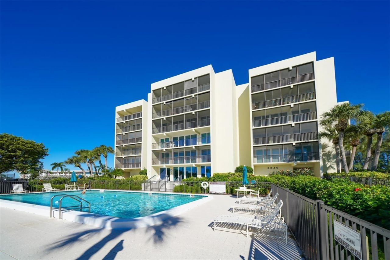 3240 Gulf Of Mexico Drive, Unit 603, Longboat Key, FL 34228 Photo
