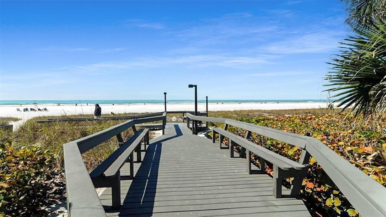 1204 Siesta Bayside Drive, Unit 1204-D, Sarasota, FL 34242 Photo