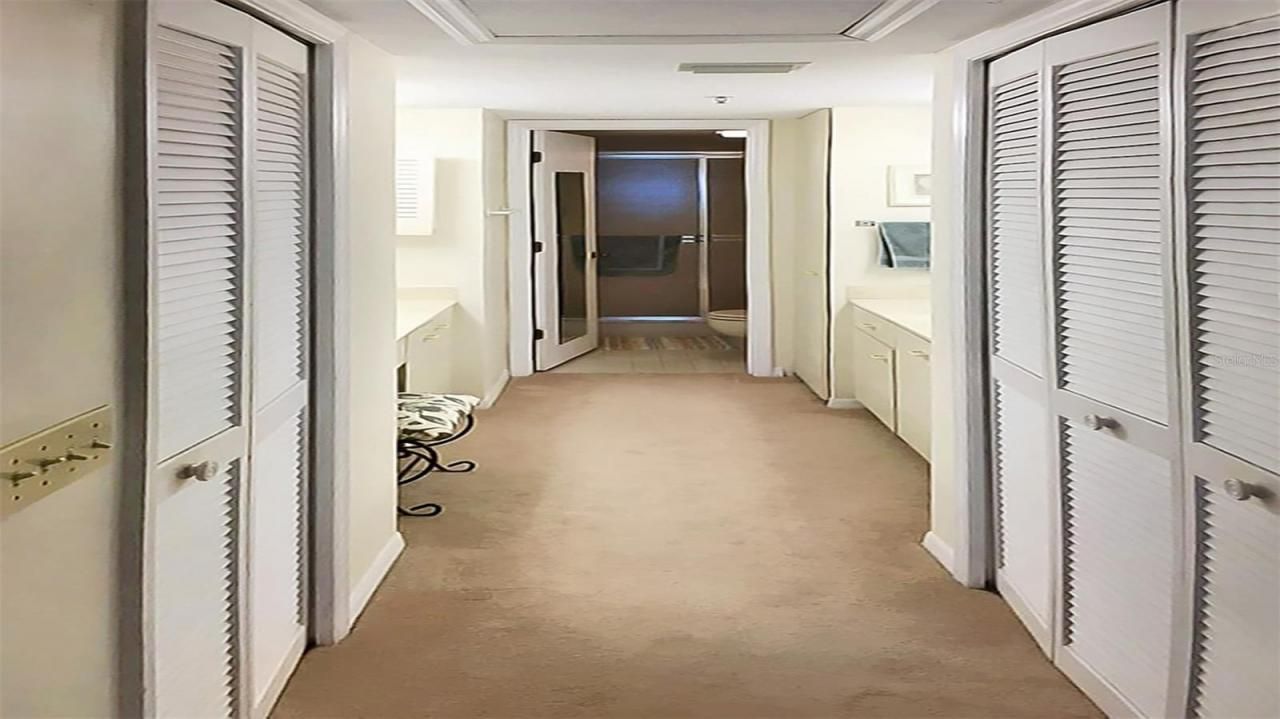 1327 Siesta Bayside Drive, Unit 1327-C, Sarasota, FL 34242 Photo