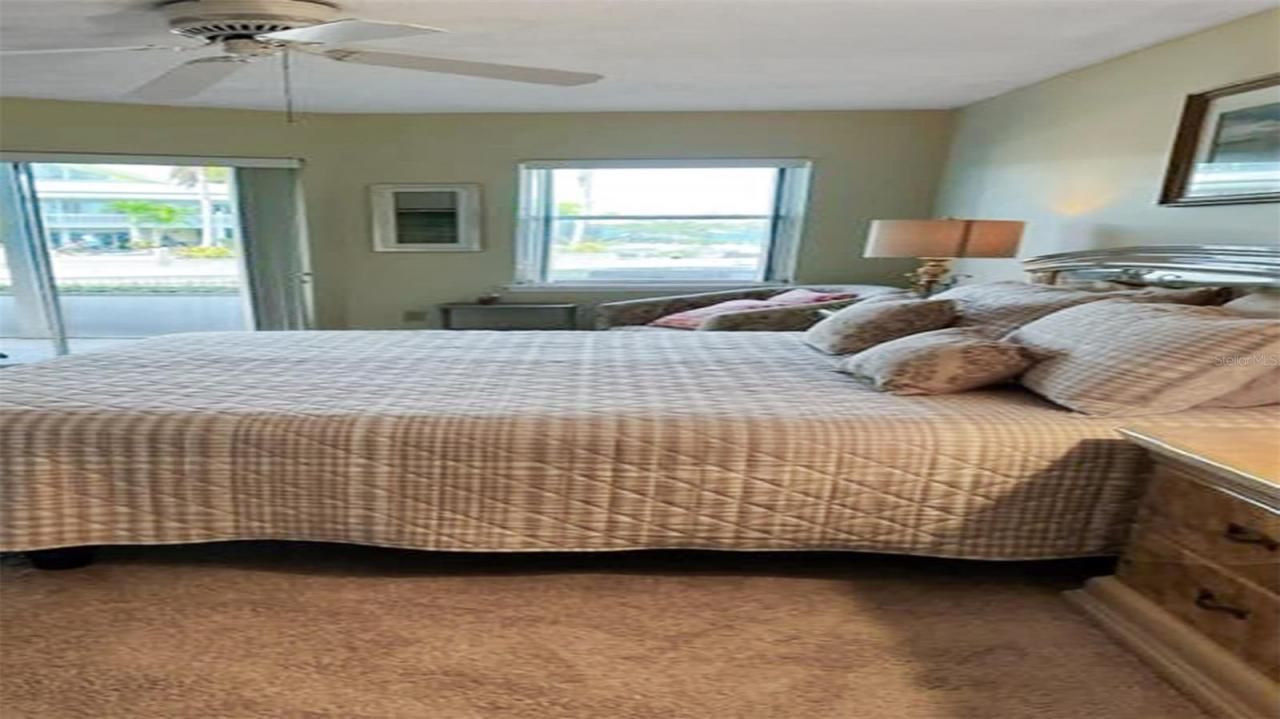 1365 Siesta Bayside Drive, Unit 1365-C, Sarasota, FL 34242 Photo