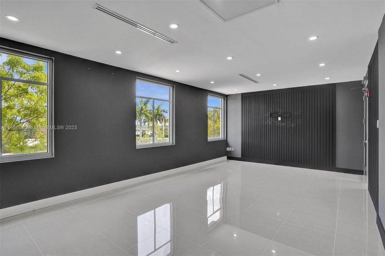 15620 SW 29th St, Miramar, FL 33027 Photo