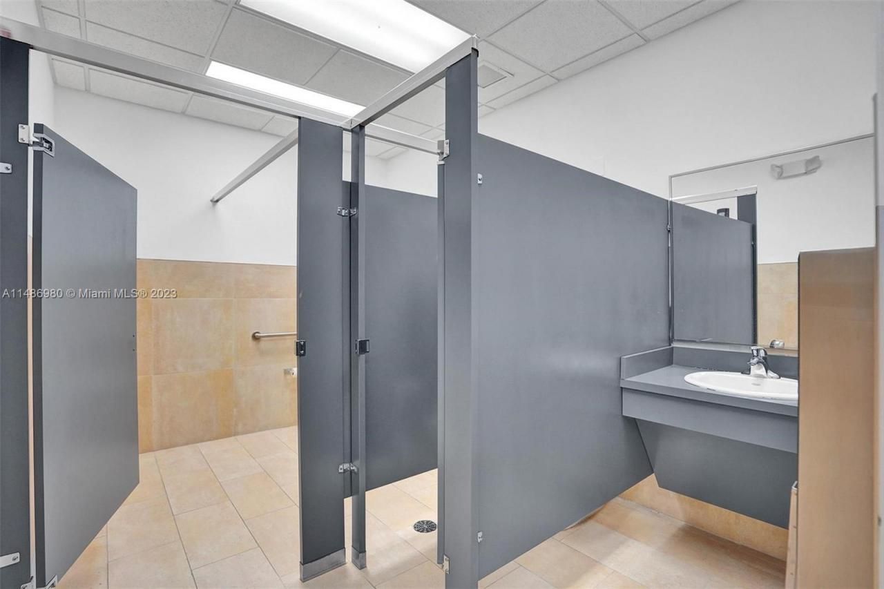 15620 SW 29th St, Miramar, FL 33027 Photo