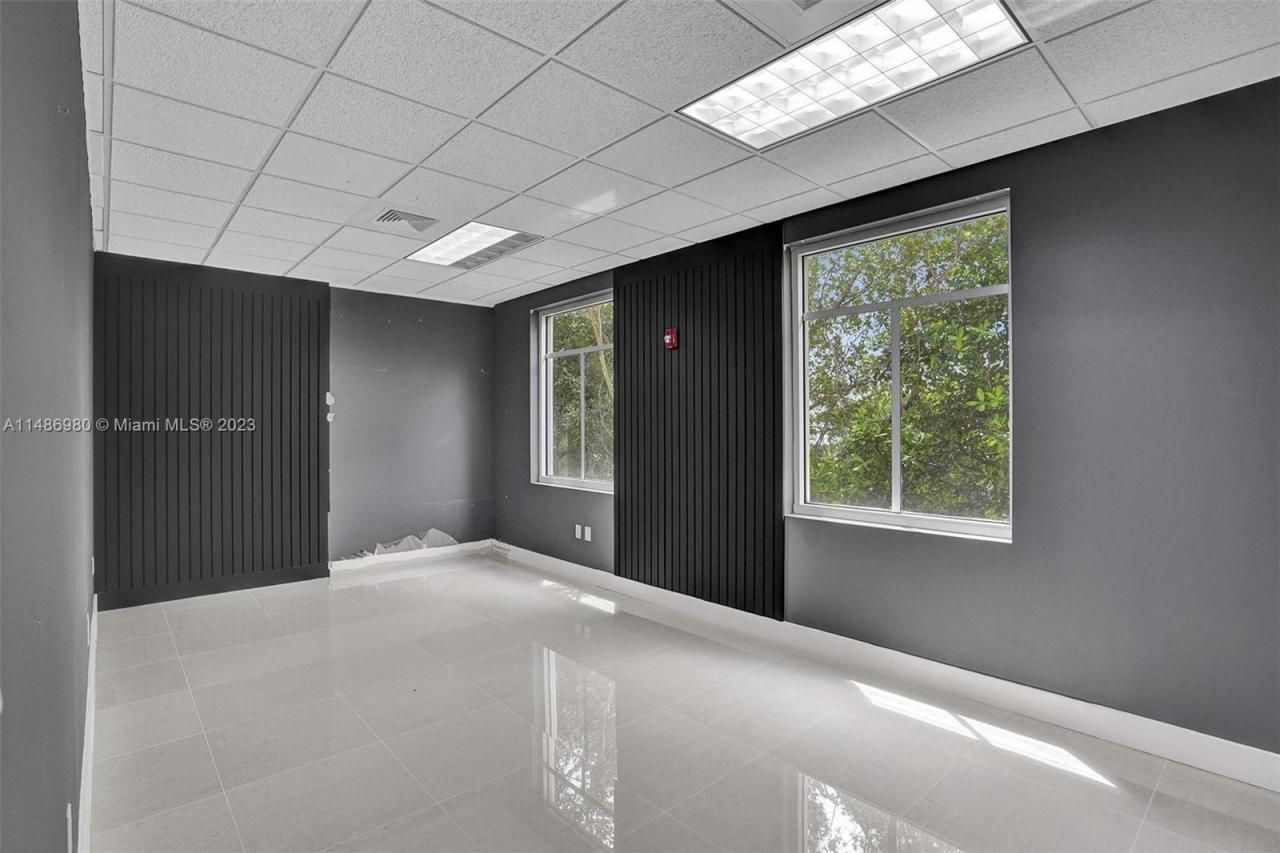 15620 SW 29th St, Miramar, FL 33027 Photo