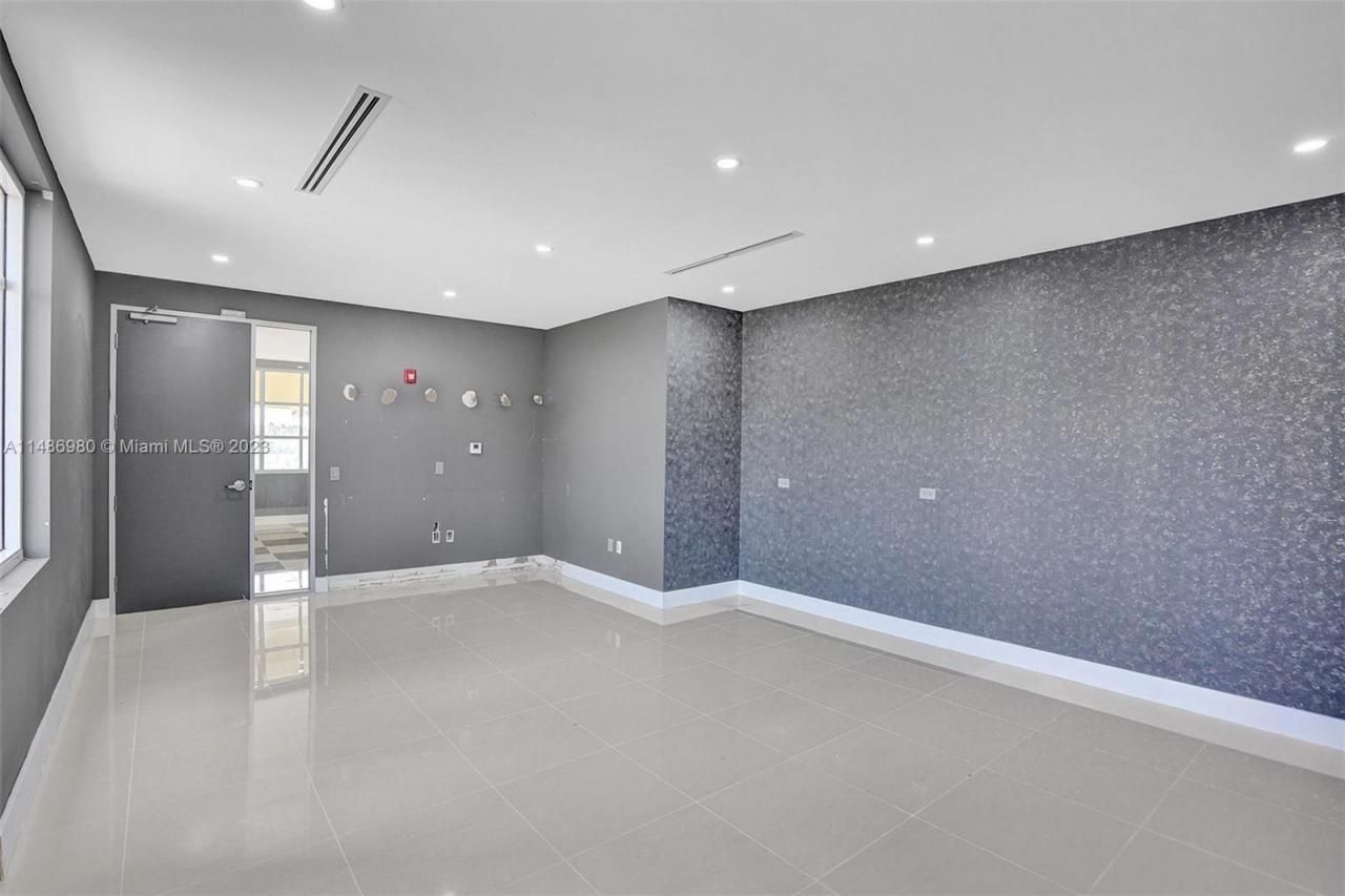 15620 SW 29th St, Miramar, FL 33027 Photo