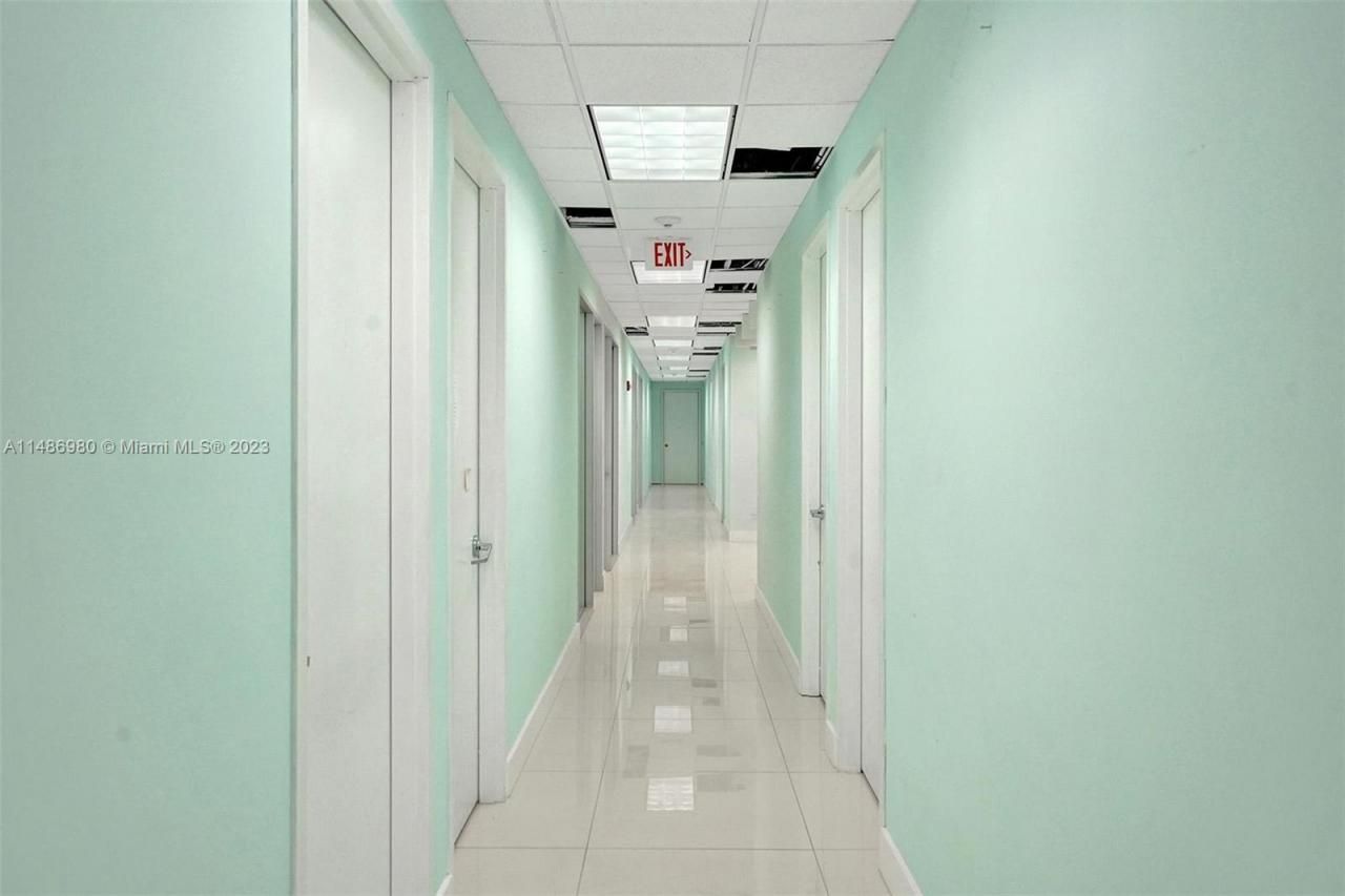 15620 SW 29th St, Miramar, FL 33027 Photo