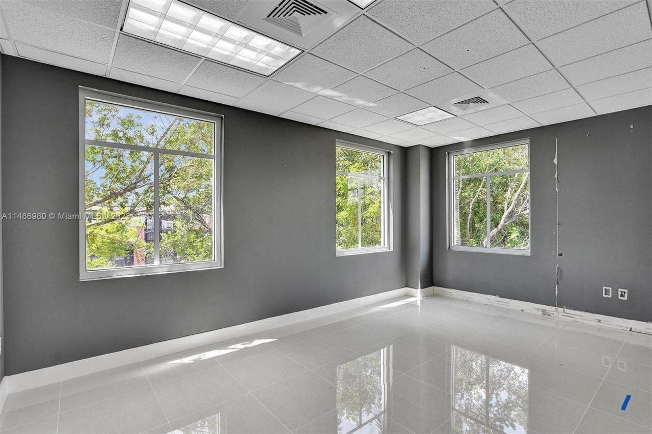 15620 SW 29th St, Miramar, FL 33027 Photo