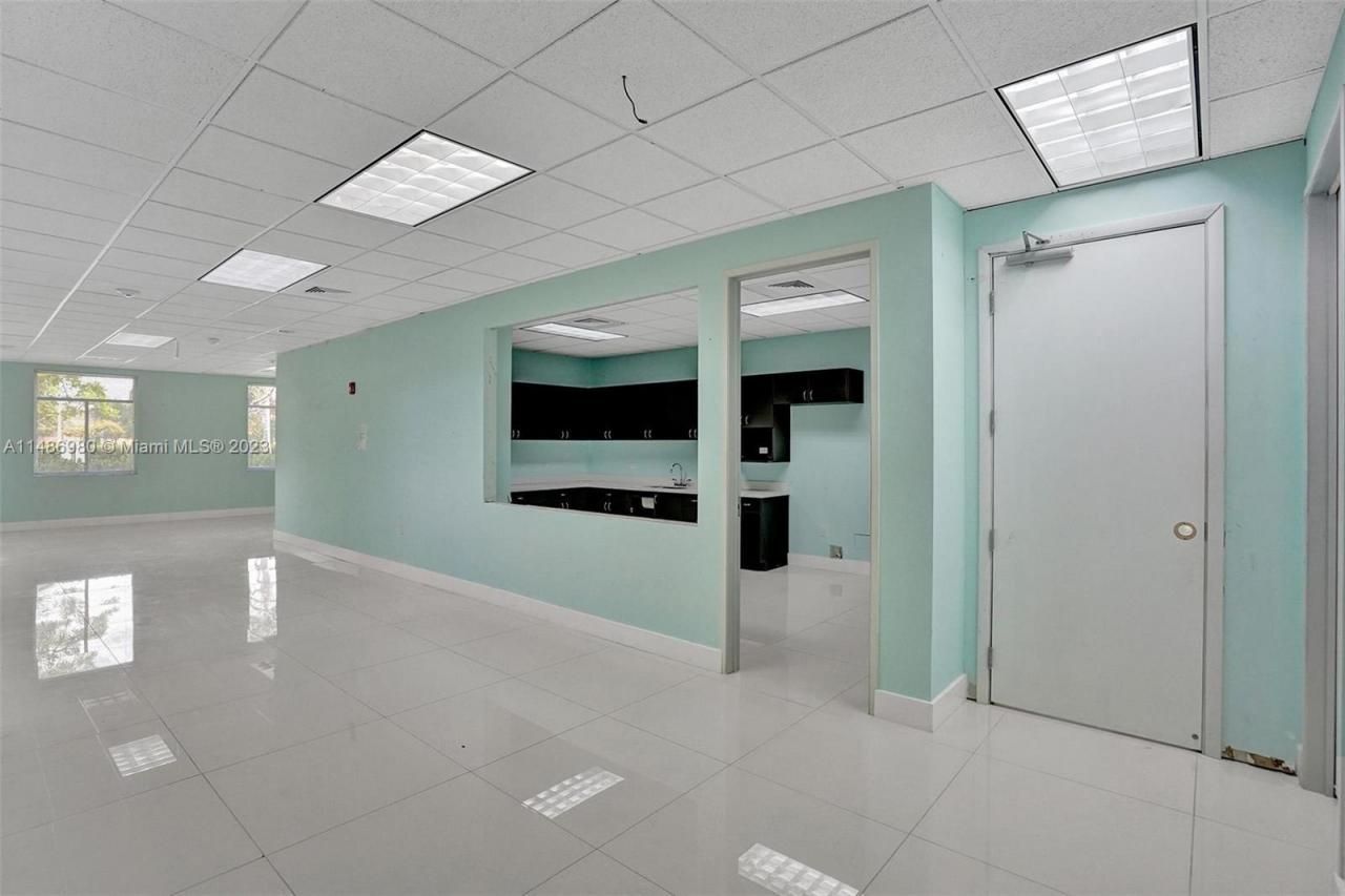 15620 SW 29th St, Miramar, FL 33027 Photo