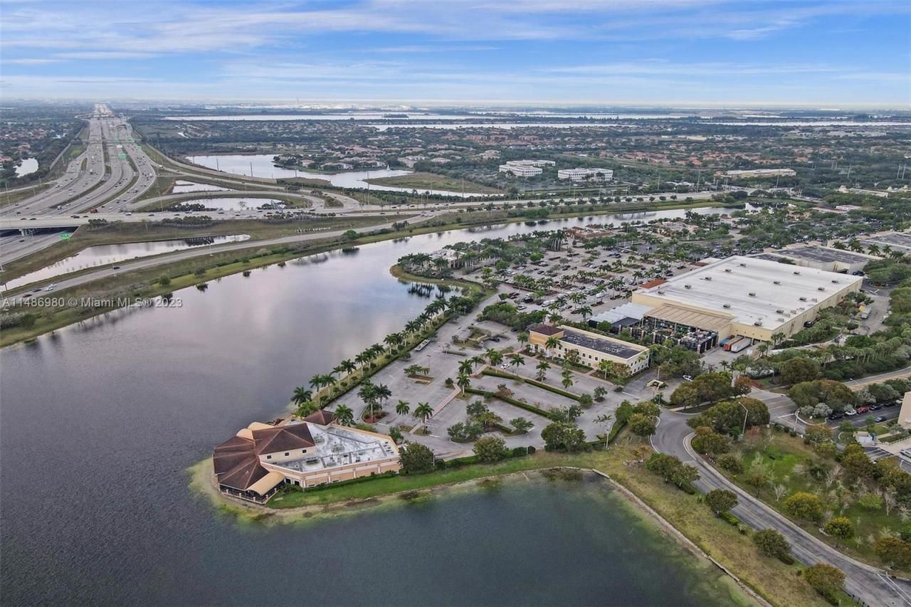 15620 SW 29th St, Miramar, FL 33027 Photo