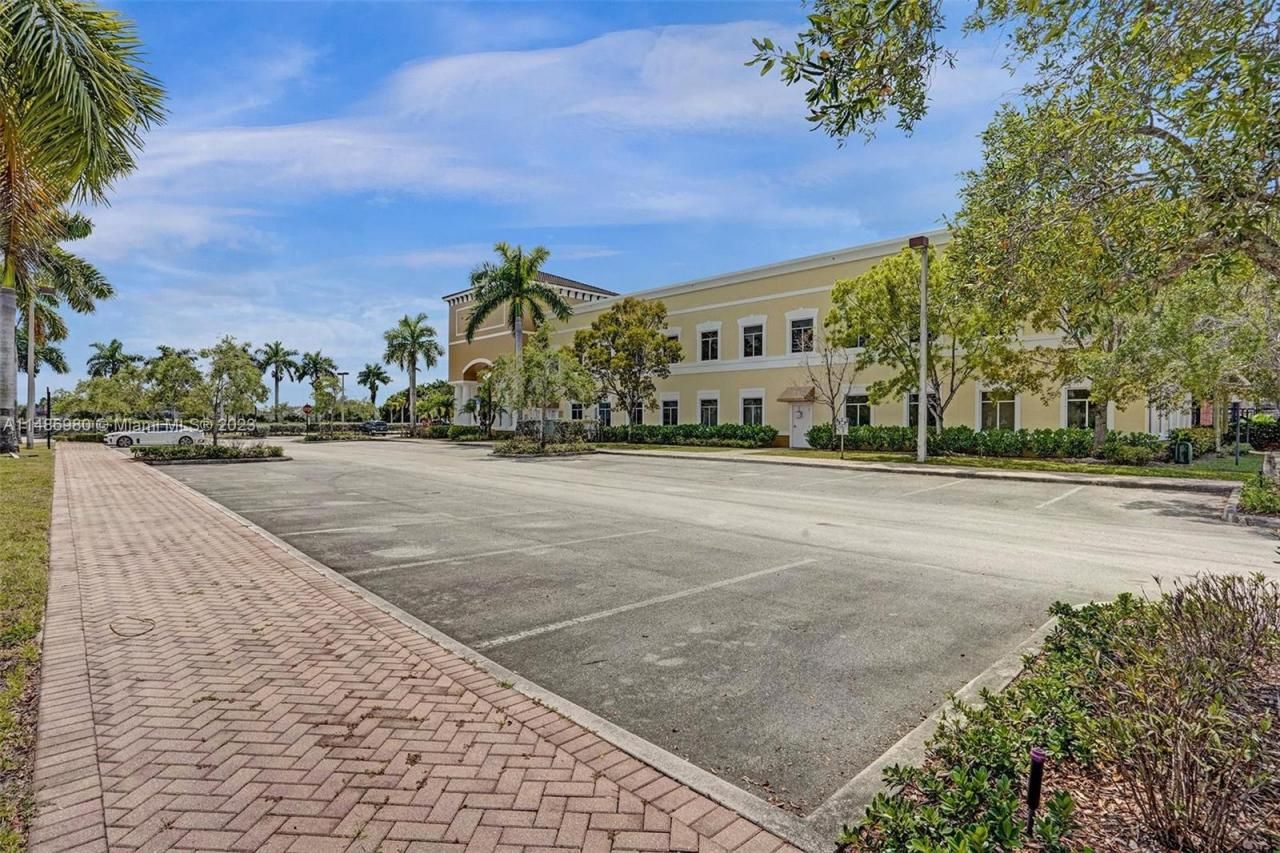 15620 SW 29th St, Miramar, FL 33027 Photo