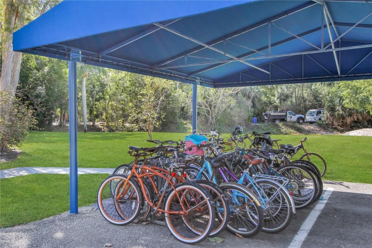 615 Dream Island Road, Unit 202, Longboat Key, FL 34228 Photo