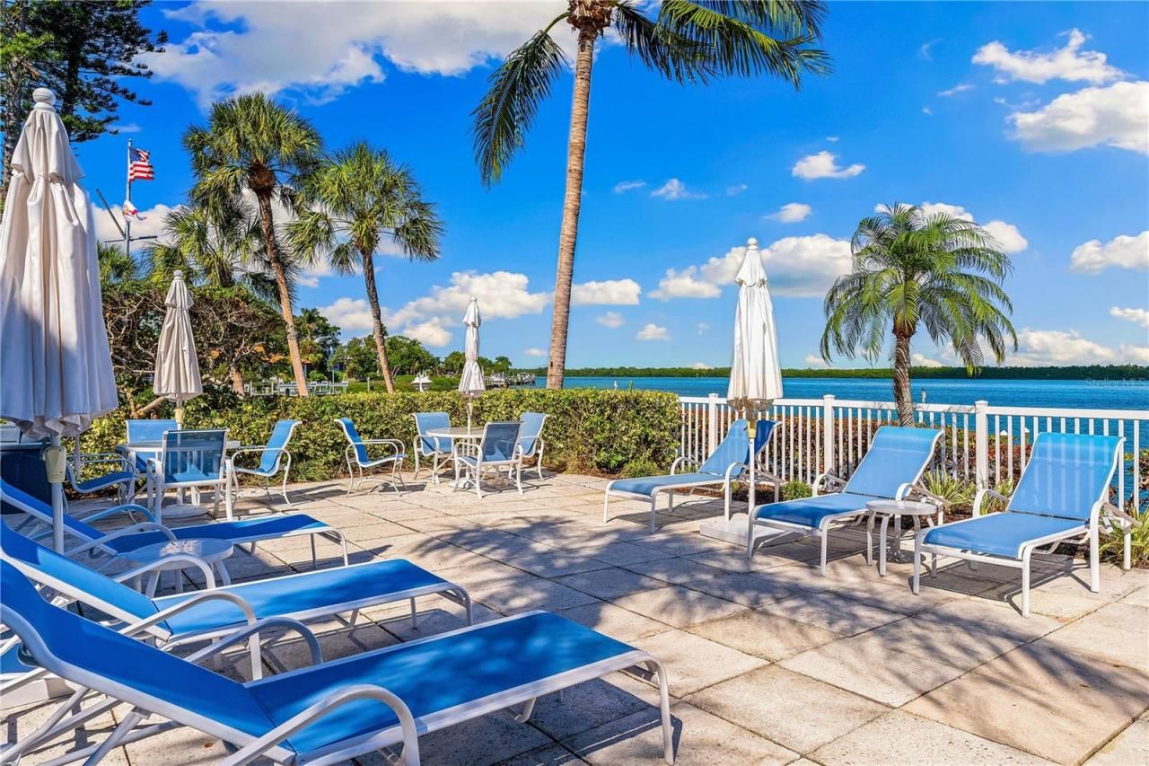 615 Dream Island Road, Unit 202, Longboat Key, FL 34228 Photo