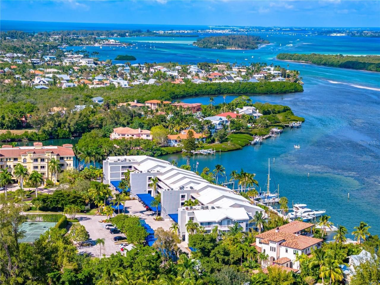 615 Dream Island Road, Unit 202, Longboat Key, FL 34228 Photo