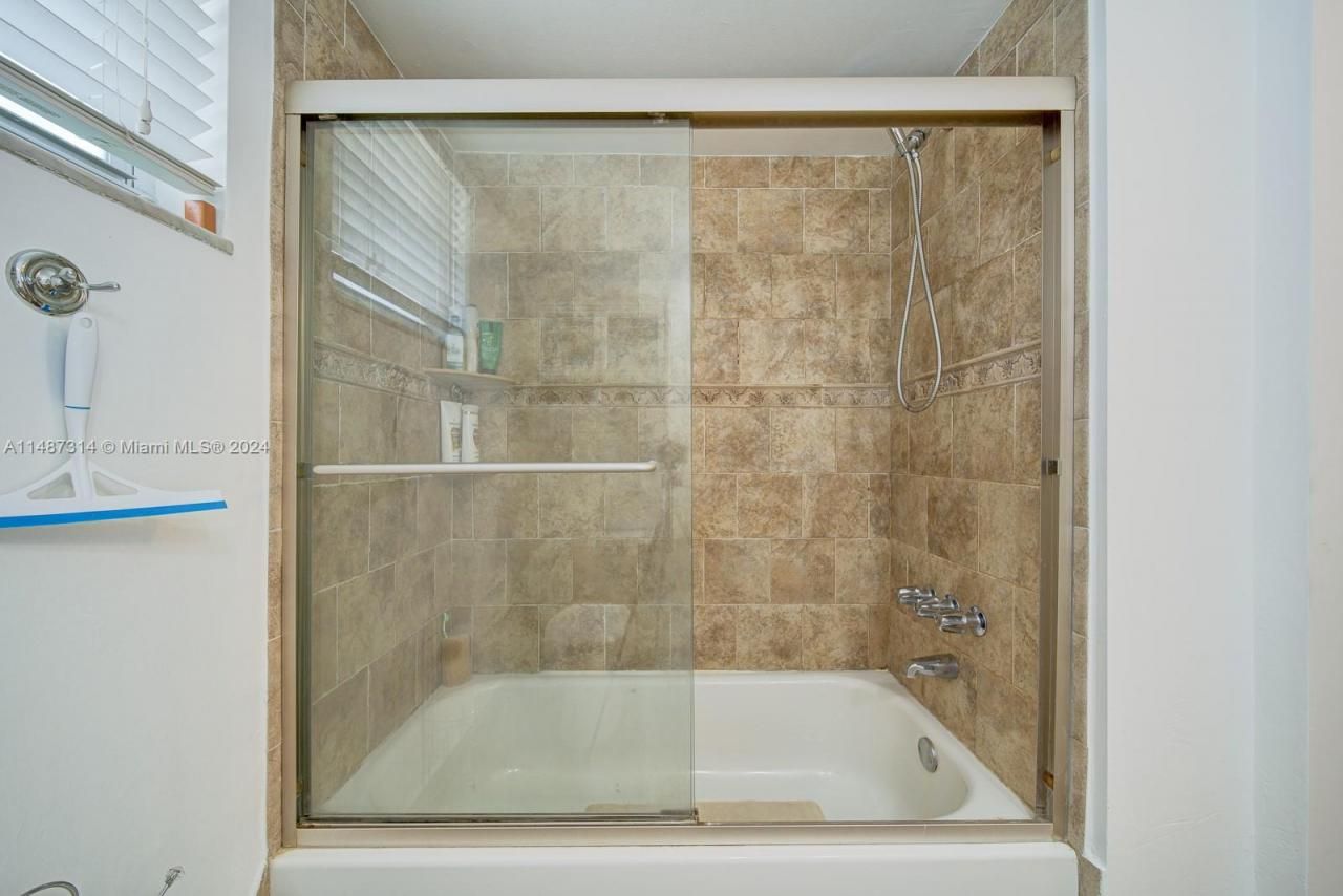 Please Call For Address, Unit 52, Miami, FL 33137 Photo