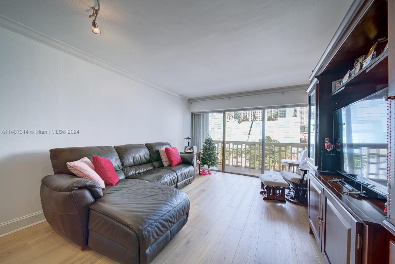 Please Call For Address, Unit 52, Miami, FL 33137 Photo