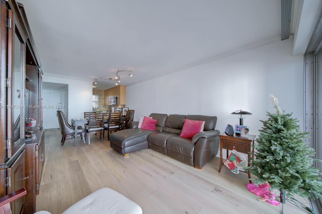 Please Call For Address, Unit 52, Miami, FL 33137 Photo