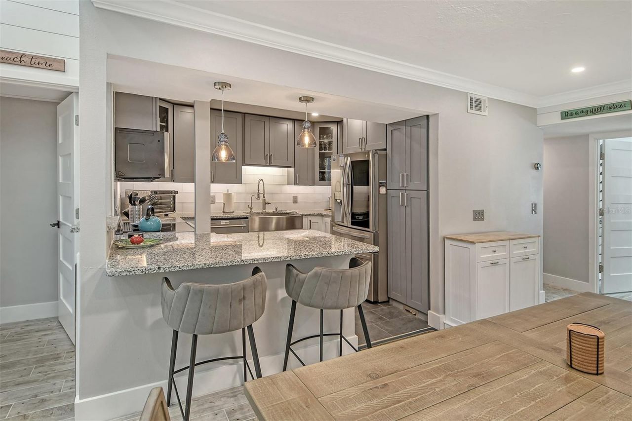 1601 Bayhouse Point Drive, Unit BA206, Sarasota, FL 34231 Photo